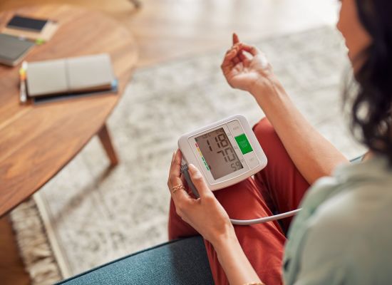 Symbolbild einer Bluthochdruck-Messung